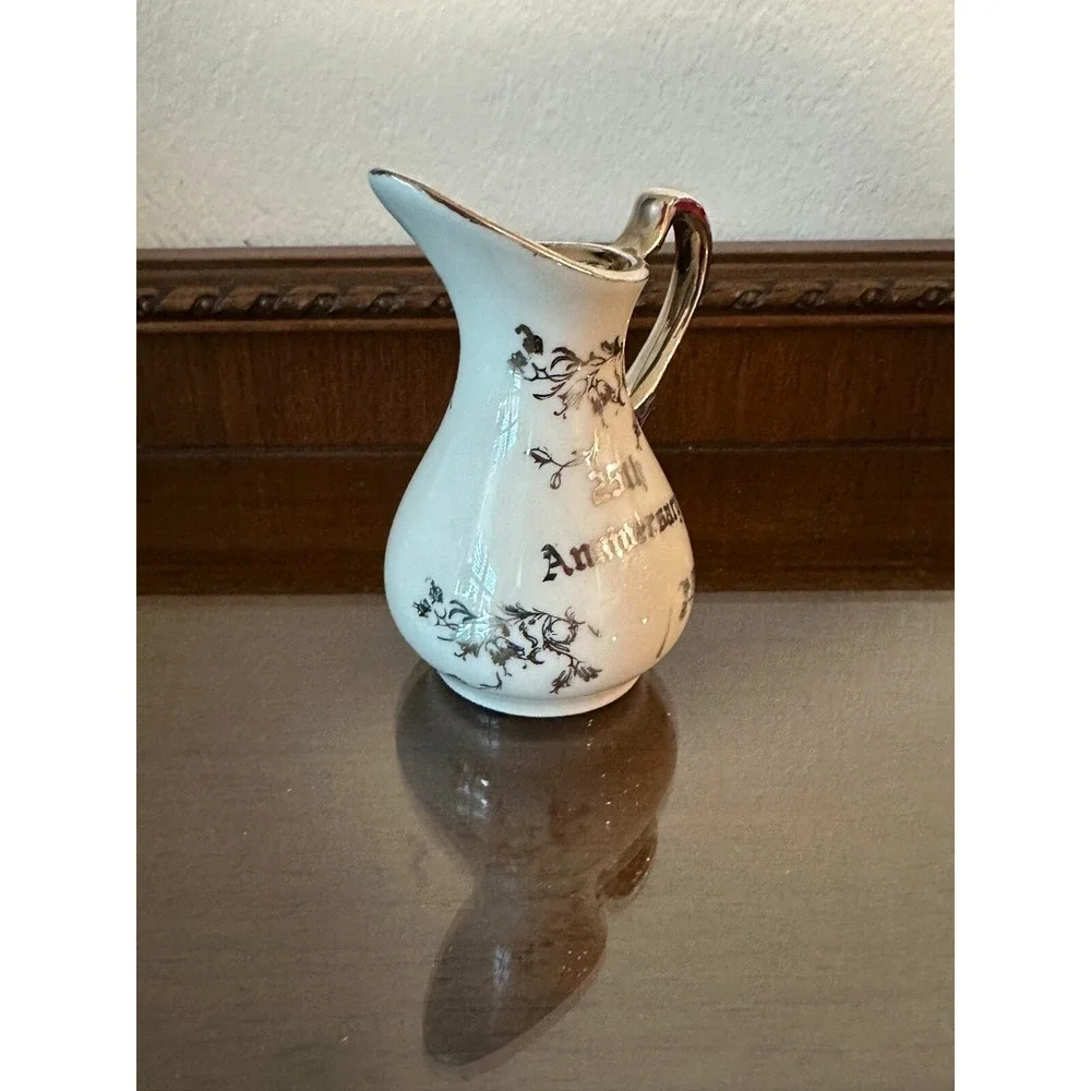 Vintage 25th Anniversary Platinum 23 karat Porcelain‎ Pitcher Shape Bud Vase